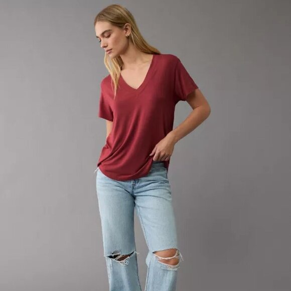 American Eagle Outfitters Tops - NWT American Eagle Soft & Sexy Oversized Burgundy V-Neck Tee Shirt